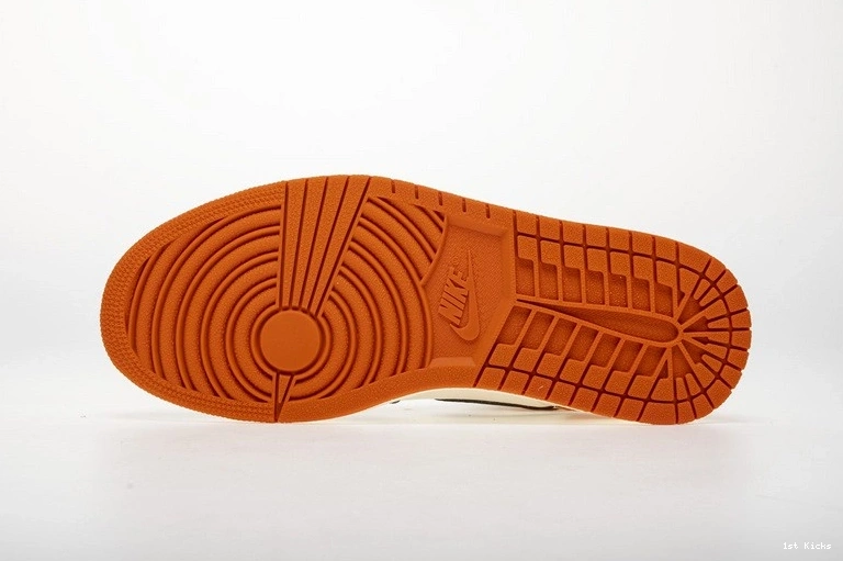 Shattered OG Jordan 1 555088-005 Retro Air Backboard 0319